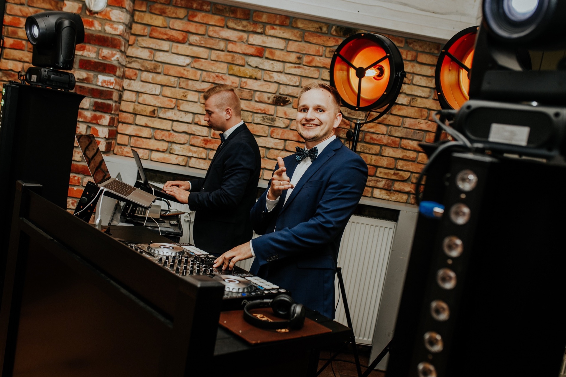 Johny DJ/Konferansjer | DJ na wesele Poznań, wielkopolskie - cover 2