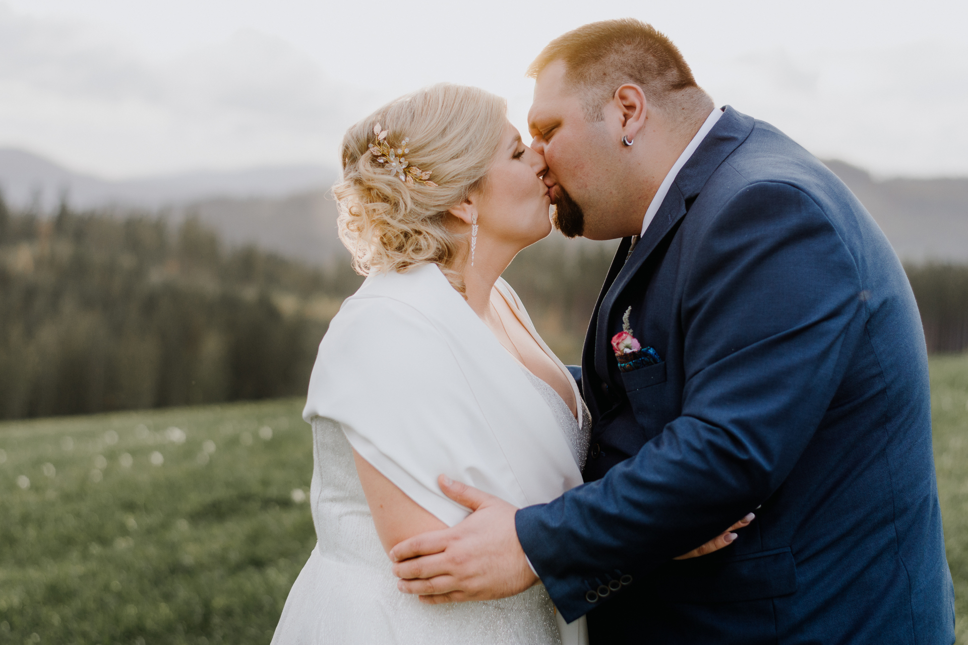 Brodaty Fotograf Michał Lapczyk | Fotograf ślubny Cieszyn, śląskie - cover
