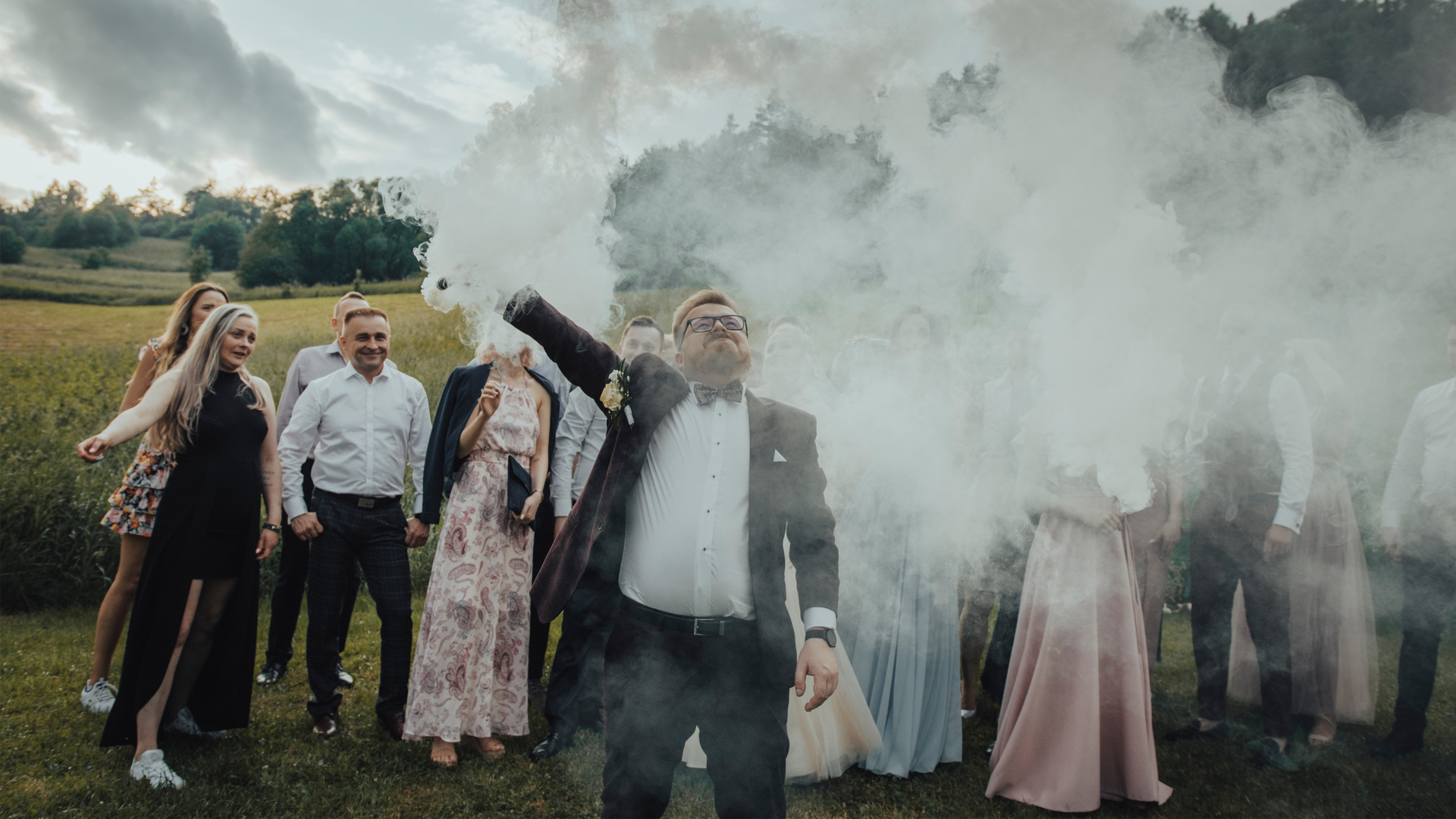 FLOW Studio Konrad Pochwat | Fotograf ślubny Kraśnik, lubelskie - cover 2