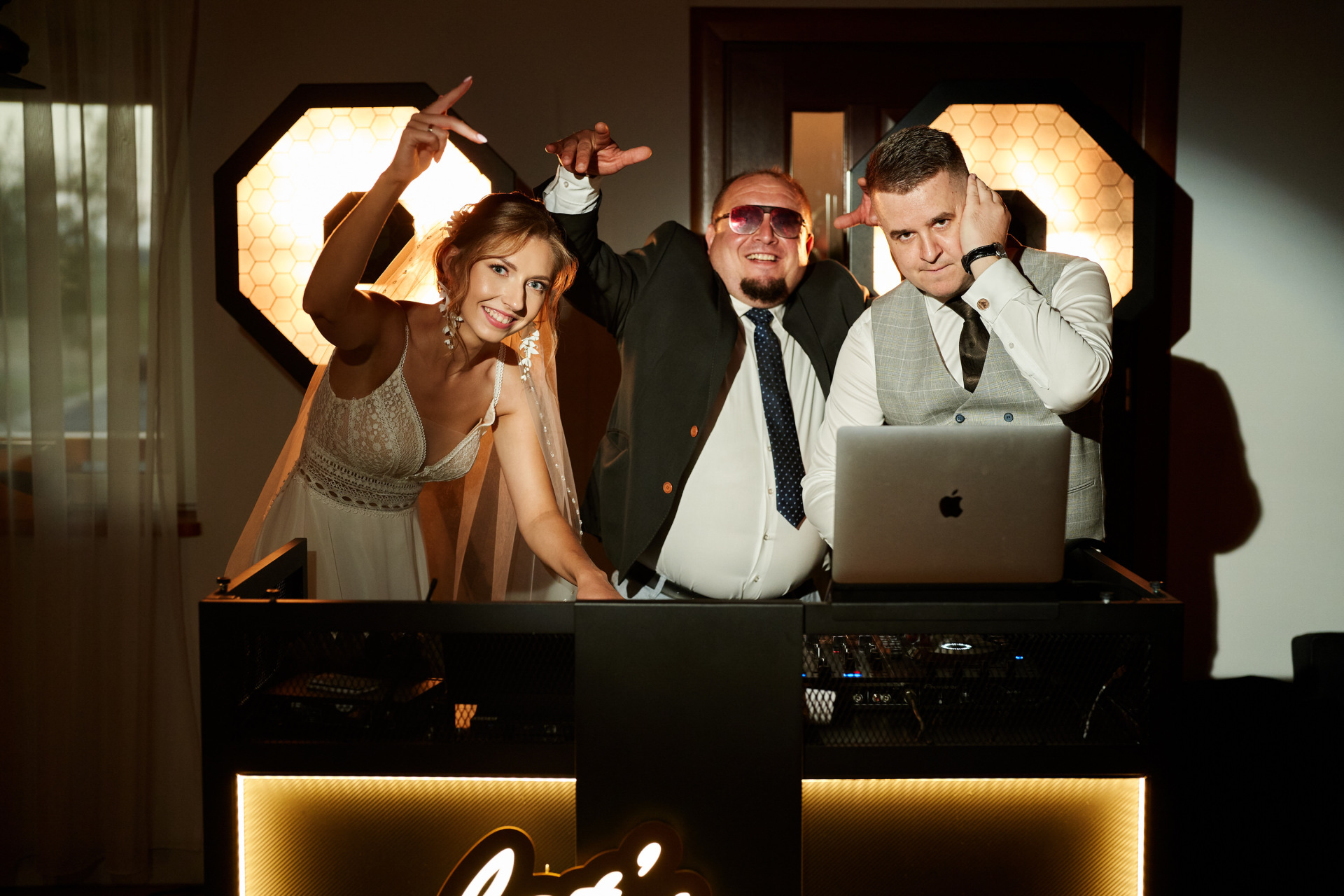 DJ Damiano | DJ na wesele Tarnobrzeg, podkarpackie - cover 2