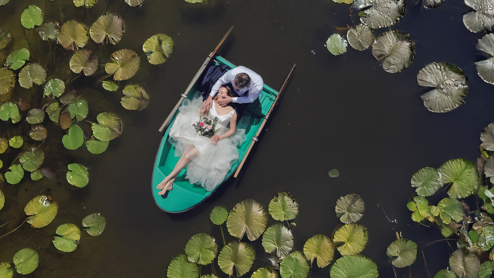 FLOW Studio Konrad Pochwat | Fotograf ślubny Kraśnik, lubelskie - cover 1