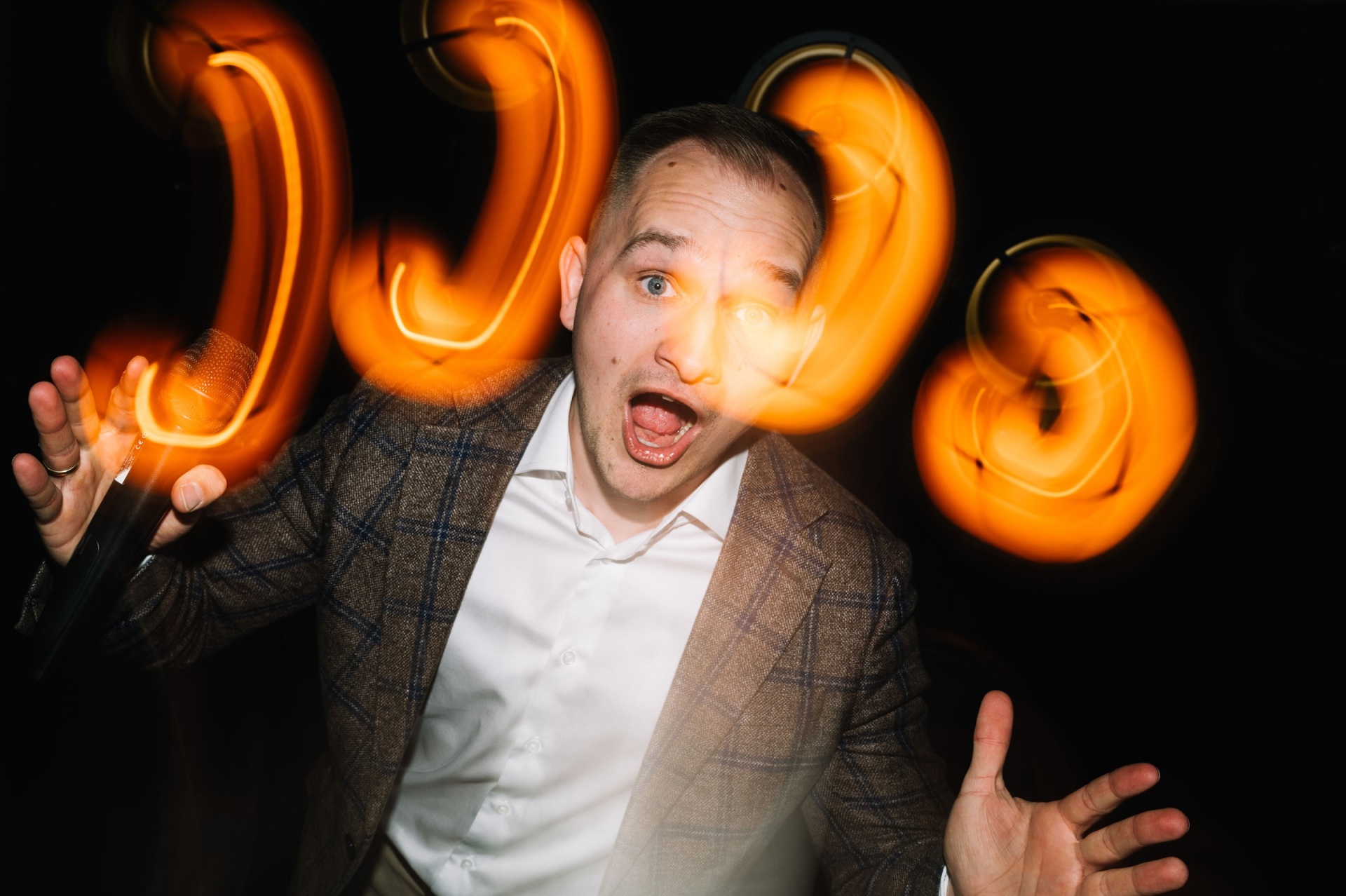 Johny DJ/Konferansjer | DJ na wesele Poznań, wielkopolskie - cover 3