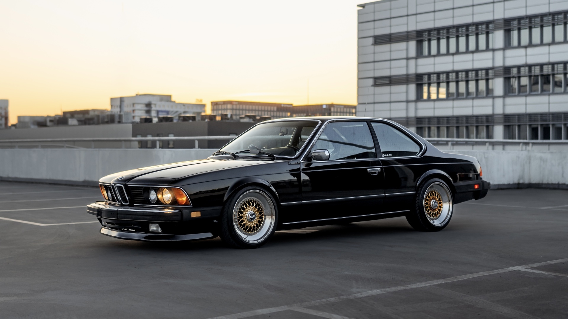 Strefa Rekinów - BMW E24 635CSi | Auto do ślubu Piaseczno, mazowieckie - cover