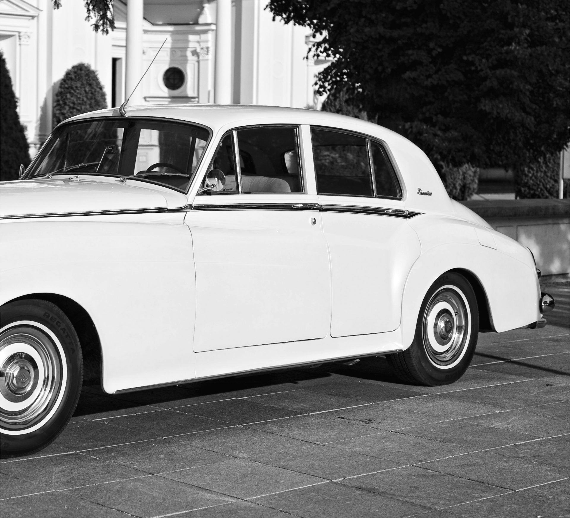 9 aut retro w tym dwa Rolls-Royce | Auto do ślubu Warszawa, mazowieckie - cover 1