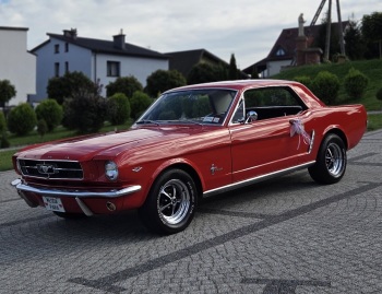 Zabytkowy Ford Mustang Auta USA | Auto do ślubu Kraków, małopolskie