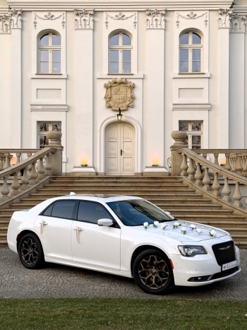 Chrysler 300s - Grand Arrival | Auto do ślubu Rybnik, śląskie