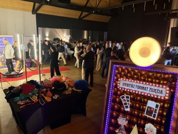 Fotobudka 360 FOTOcool Marta Gmyr | Fotobudka na wesele Lidzbark, warmińsko-mazurskie
