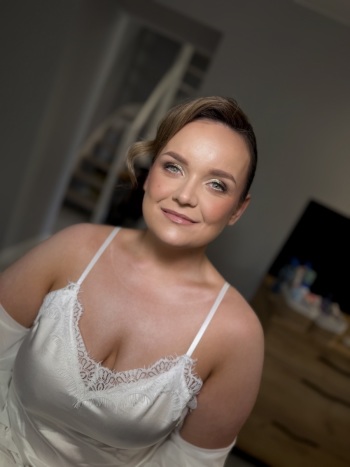 Paula Chłoń VENA | Uroda, makijaż ślubny Kamieniec Ząbkowicki, dolnośląskie