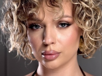 Marta Dobrzynska Inner Glow Make Up | Uroda, makijaż ślubny Bytom, śląskie
