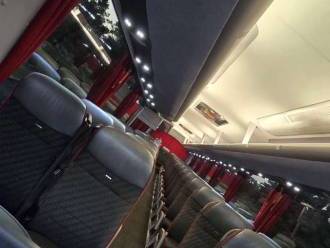 Autokar z kierowcą Sonic Express | Wynajem busów Tarnowskie Góry, śląskie