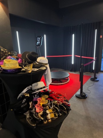 Party Madness - usługi eventowe | Fotobudka na wesele Śrem, wielkopolskie