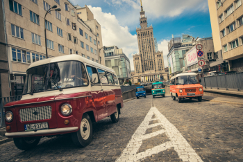Adventure Warsaw - zabytkowe busy | Wynajem busów Warszawa, mazowieckie