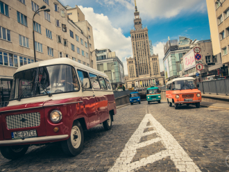 Adventure Warsaw - zabytkowe busy | Wynajem busów Warszawa, mazowieckie