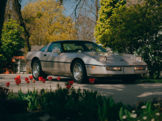 Szampańska Corvette C4 1985 | Auto do ślubu Rybnik, śląskie