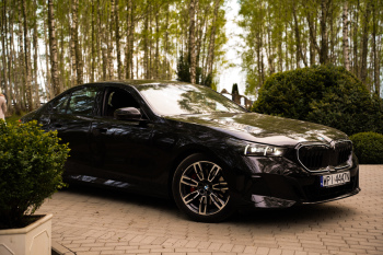 Caroca - BMW Serii 5 | Auto do ślubu Trzciany, mazowieckie