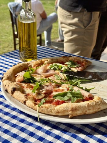 Piotr - Włoska mobilna pizza | Catering weselny Warszawa, mazowieckie