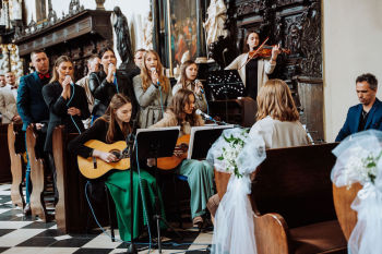Totus Tuus | Oprawa muzyczna ślubu Kartuzy, pomorskie
