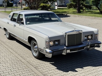 Lincoln Continental Town Car z 1978 | Auto do ślubu Rybnik, śląskie
