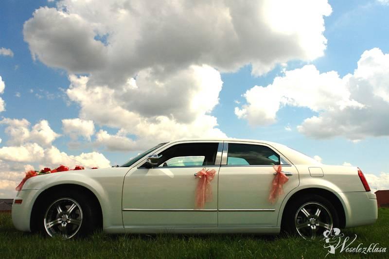 Limuzyny do ślubu Chrysler 300C Lincoln Town car | Auto do ślubu Podegrodzie , małopolskie - zdjęcie 1