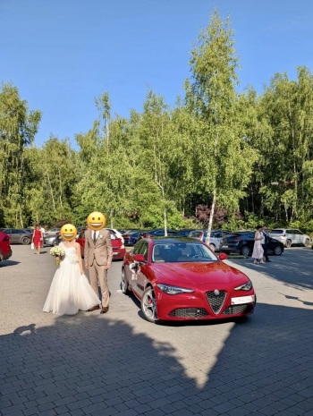 Czerwona Alfa Romeo Giulia | Auto do ślubu Kraków, małopolskie
