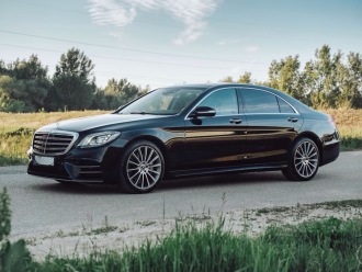 Czarny Mercedes S klasa | Auto do ślubu Płock, mazowieckie