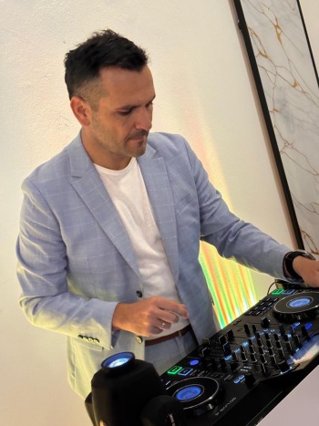 NOCNO – DJ & Live Sax | Biały Setup | DJ na wesele Grodzisk Mazowiecki, mazowieckie