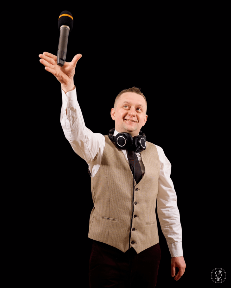 DJ/Wodzirej Szymek | DJ na wesele Mielec, podkarpackie - zdjęcie 1