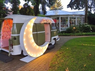 Dreamlike fotoprzyczepa & fotobus | Fotobudka na wesele Warszawa, mazowieckie