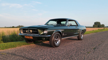 Zielony Ford Mustang 1967 v8 | Auto do ślubu Warszawa, mazowieckie