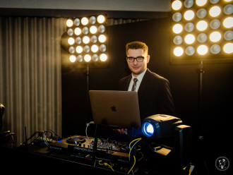 DJ WOJO Wojciech Chachaj | DJ na wesele Katowice, śląskie