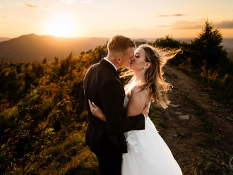 White and Light - Szymon Zabawa | Fotograf ślubny Rzeszów, podkarpackie