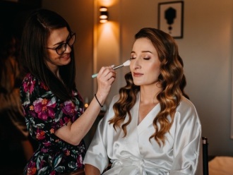 Paulina Gozdek Make Up Artist | Uroda, makijaż ślubny Sosnowiec, śląskie