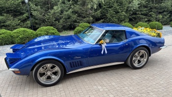 CORVETTE C3 V8 z 1970 roku | Auto do ślubu Poznań, wielkopolskie