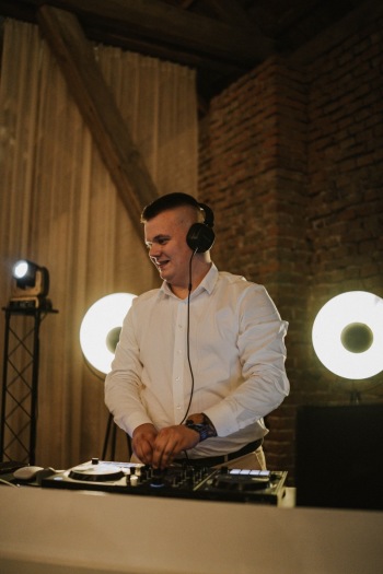 DJ Ksawier | DJ na wesele Kańczuga, podkarpackie