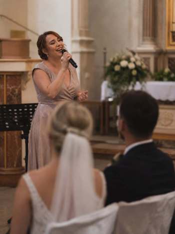 Wedding Melody - Elżbieta Madej | Oprawa muzyczna ślubu Ochojno, małopolskie