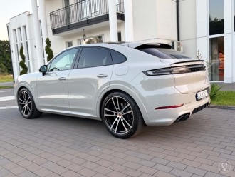 KM - Porsche Cayenne Coupe | Auto do ślubu Bibice, małopolskie