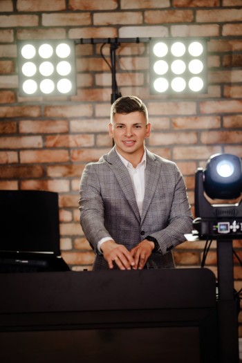 DJ&WODZIREJ Nieznański Piotr | DJ na wesele Radom, mazowieckie