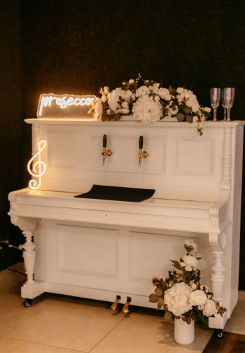 Legato Piano - Mobilny Pianino Bar | Barman na wesele Żory, śląskie