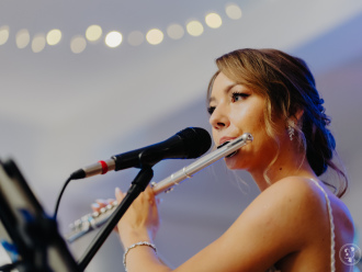 Karina Piwońska śpiew/gra na flecie | Oprawa muzyczna ślubu Wrocław, dolnośląskie