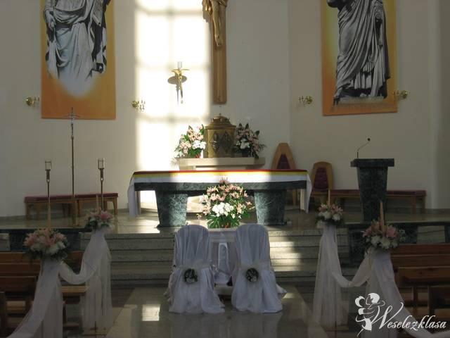 Kwiaciarnia Bożena: wiązanki ślubne, sale, kościół | Bukiety ślubne Szczyrk, śląskie - zdjęcie 1