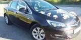 Śliczny Opel Astra Sedan do ślubu 2017  | Auto do ślubu Kielce, świętokrzyskie - zdjęcie 5