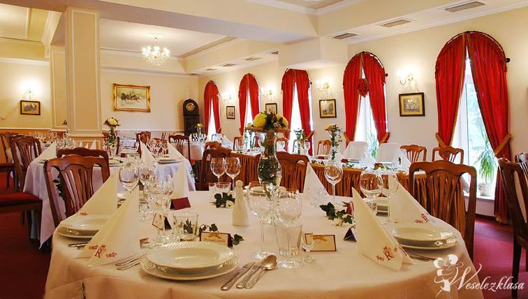 Restauracja & Hotel Regius ***, Czarnowąsy - zdjęcie 1