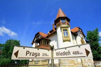 Hotel Pałacyk, Sale weselne Legnica