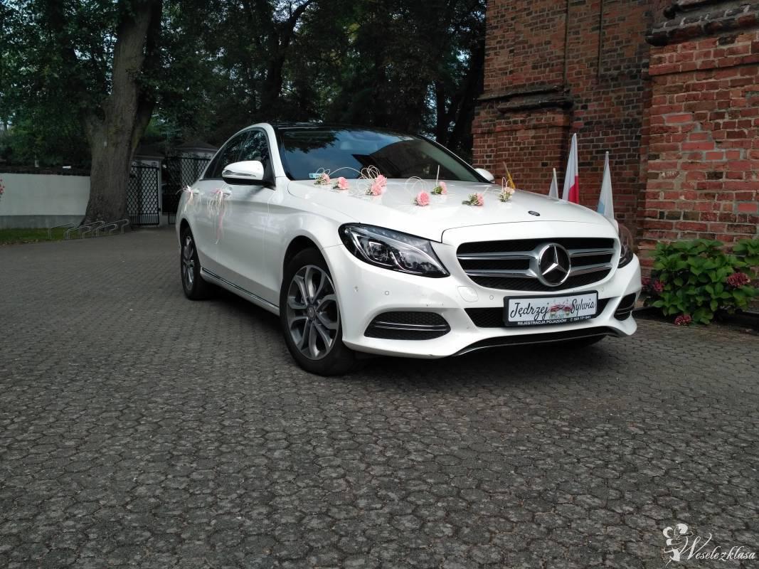 Mercedes C-klasa BIAŁY | Auto do ślubu Stęszew, wielkopolskie - zdjęcie 1