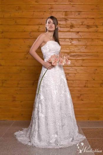POLA Pracownia mody ślubnej i wieczorowej, Salon sukien ślubnych Kowalewo Pomorskie