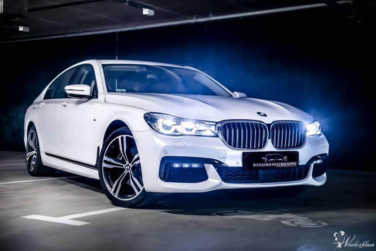 Białe BMW serii 7 | Auto do ślubu Taczów Mały, dolnośląskie - zdjęcie 1
