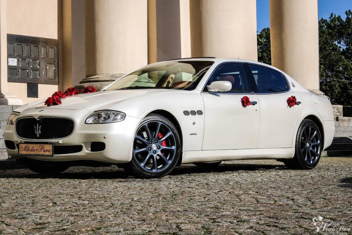 Maserati Quattroporte - bez ograniczeń czasowych, dekoracje w cenie | Auto do ślubu Myślenice, małopolskie - zdjęcie 1
