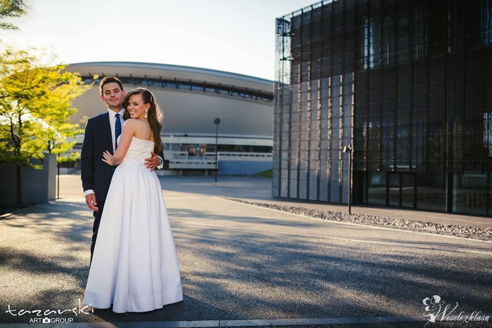 Studio Krawieckie Mody Ślubnej i Wizytowej RENBUJ, Zabrze - zdjęcie 1