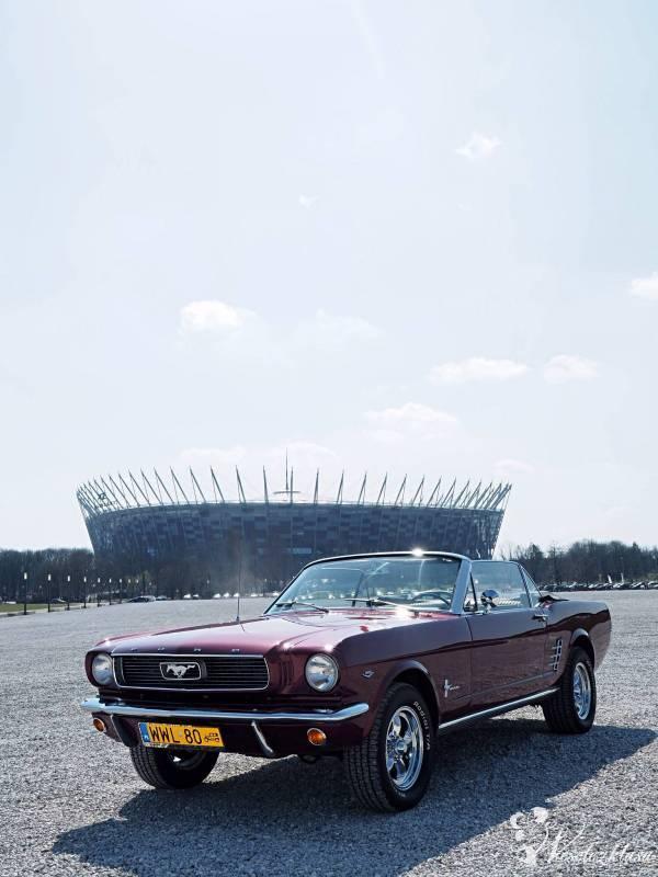 Bordowy Mustang Cabrio 1966r V8 | Auto do ślubu Warszawa, mazowieckie - zdjęcie 1