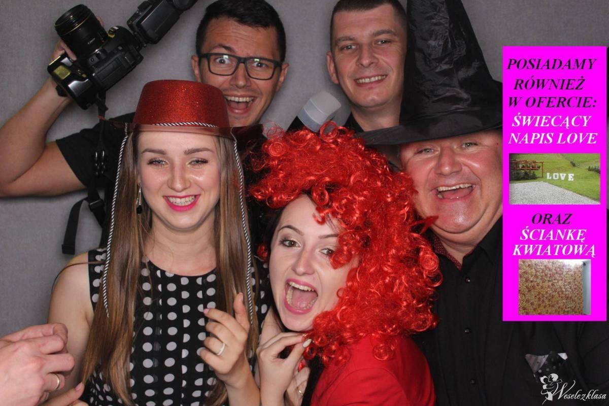 Fotobudka Heheszka - dmuchana kabina, napis LOVE, ścianka kwiatowa!, Kłodzko - zdjęcie 1